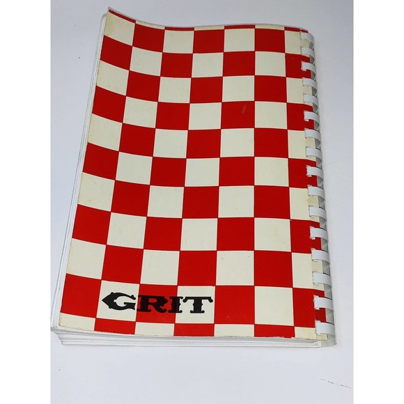 Vintage 1984 GRIT Magazine Cookbook Over 100 years of Home-style Recipes - Picture 2 of 8